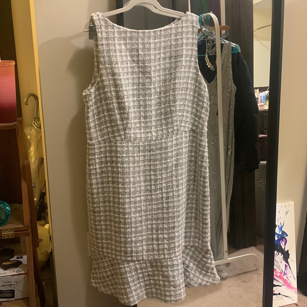 Sleeveless Boatneck Flounce Sheath Dress